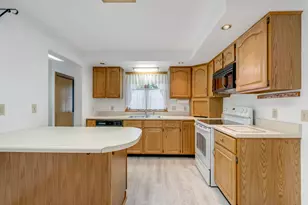 200 Central Ave, Lewiston, ME 04240 - Photo 6