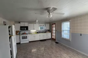 18 State St, Houlton, ME 04730 - Photo 4
