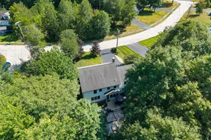 7 Jordan Dr, Biddeford, ME 04005 - Photo 8