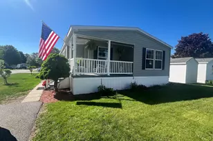 20 Town and Country Dr, Lisbon, ME 04250 - Photo 4