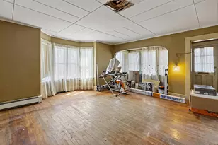18 Pleasant St, Waterville, ME 04901 - Photo 8