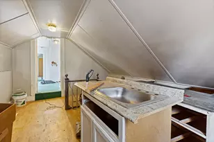 18 Pleasant St, Waterville, ME 04901 - Photo 30