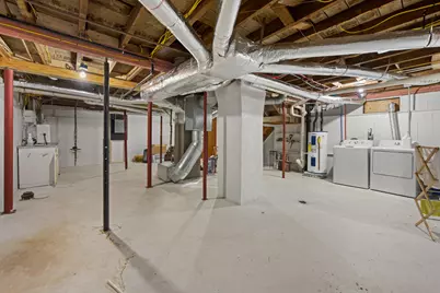 546 Broadway, Bangor, ME 04401 - Photo 42