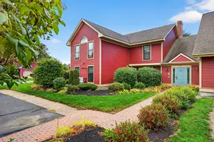 37 Estates Dr, Manchester, ME 04351 - Photo 1