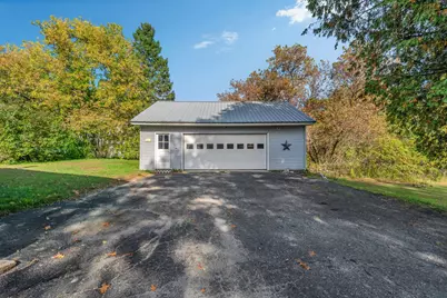 247 Maine Avenue, Millinocket, ME 04462 - Photo 28