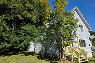 10 St Francis St, Dexter, ME 04930 - Photo 2