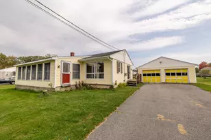31 Page Ave, Wiscasset, ME 04578 - Photo 36
