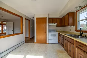 31 Page Ave, Wiscasset, ME 04578 - Photo 12