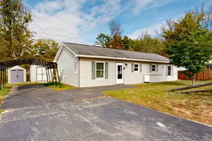 37 Depot St, Buckfield, ME 04220 - Photo 2