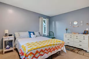 135 Vernon St, Bethel, ME 04217 - Photo 18
