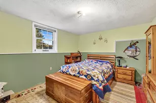 115 Meadow Ln, Farmington, ME 04938 - Photo 22