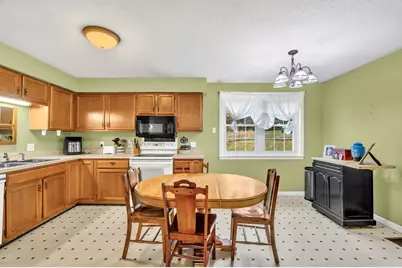 115 Meadow Lane, Farmington, ME 04938 - Photo 8