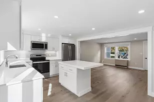 60 Brown St, Kennebunk, ME 04043 - Photo 6