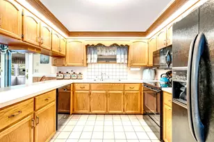 5 Normand Ct, Berwick, ME 03901 - Photo 2