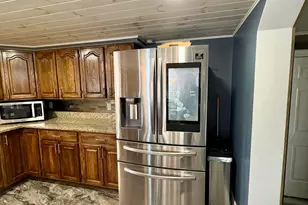 722 Beaulieu Rd, Madawaska, ME 04773 - Photo 10