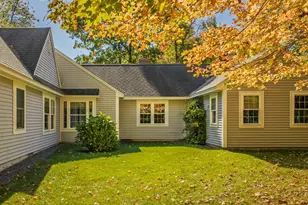 12 Lilac Ln, Scarborough, ME 04074 - Photo 2