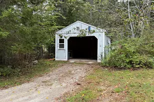 20 Clawfoot Ln, Sedgwick, ME 04673 - Photo 16