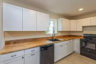 273 Old Augusta Rd, Waldoboro, ME 04572 - Photo 8