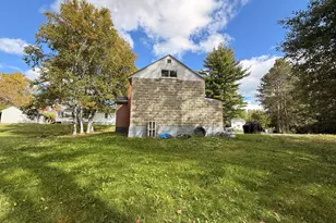 9 Abraham St, Houlton, ME 04730 - Photo 10