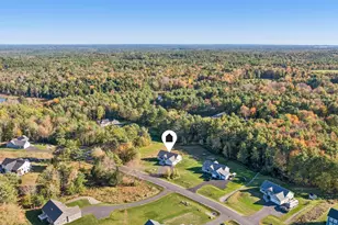21 Halcyon Dr, Topsham, ME 04086 - Photo 2