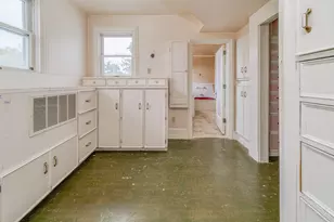 50 Broadway, Bangor, ME 04401 - Photo 32