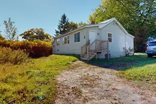 3 Mountain Ave, Fairfield, ME 04937 - Photo 1