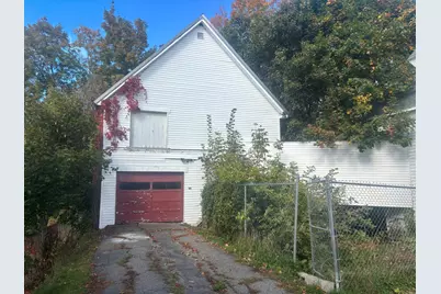 115 Middle Street, Pittsfield, ME 04967 - Photo 2