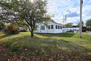 107 Pine St, Dixfield, ME 04224 - Photo 26
