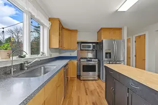 85 Mill Ridge Rd, North Yarmouth, ME 04097 - Photo 6