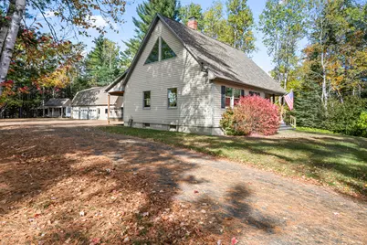 31 Rangeley Avenue, Rangeley, ME 04970 - Photo 4
