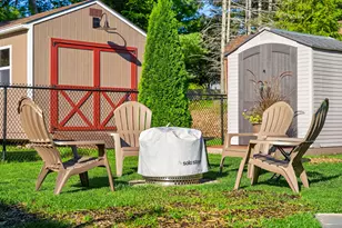 2 Hillside Dr, Hampden, ME 04444 - Photo 36