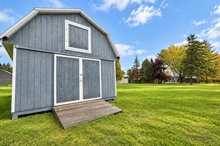 71 Garden Cir, Caribou, ME 04736 - Photo 4