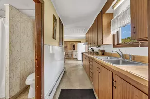 405 East Ave, Lewiston, ME 04240 - Photo 16