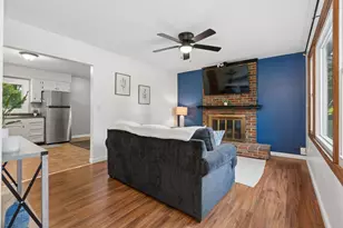 8 View St, Brunswick, ME 04011 - Photo 6