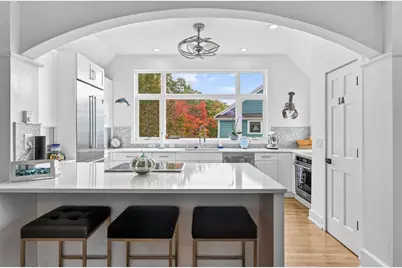 69 Summer Place, Portland, ME 04103 - Photo 10