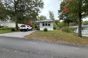 19 Park Ln, Arundel, ME 04046 - Photo 4