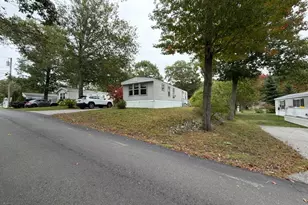 19 Park Ln, Arundel, ME 04046 - Photo 2