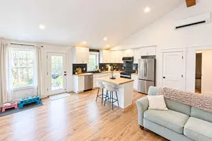 663 U S Route 202 Rte, Monmouth, ME 04265 - Photo 4