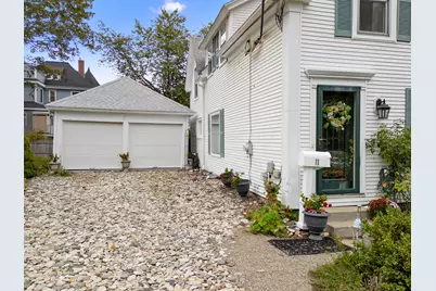 11 Grove Street, Rockland, ME 04841 - Photo 2
