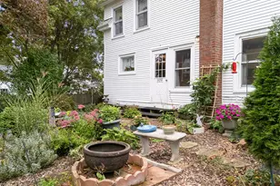 11 Grove St, Rockland, ME 04841 - Photo 4