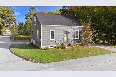 25 Bolster Street, Auburn, ME 04210 - Photo 2