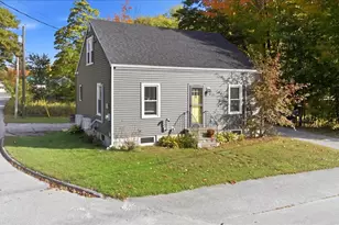 25 Bolster St, Auburn, ME 04210 - Photo 2