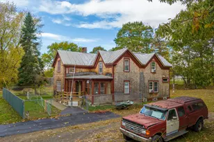 27 Oak St, Anson, ME 04911 - Photo 14
