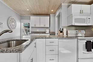 6 Myrtle Ave, Old Orchard Beach, ME 04064 - Photo 20