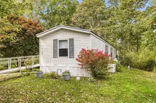 3 Cedar Dr, Kittery, ME 03904 - Photo 1