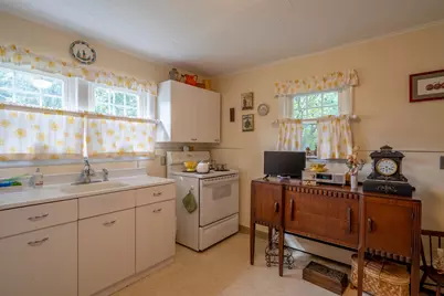 16 Hewey Street, Bangor, ME 04401 - Photo 10
