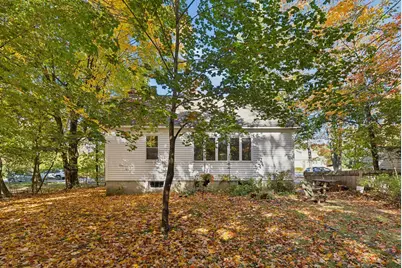 13 Allen Avenue Extension, Falmouth, ME 04105 - Photo 2