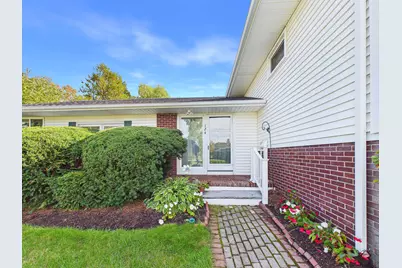 124 Linden Street, Bangor, ME 04401 - Photo 4
