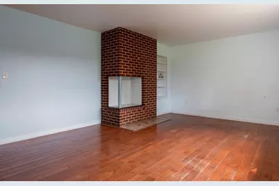 50 Loring Avenue, Auburn, ME 04210 - Photo 8