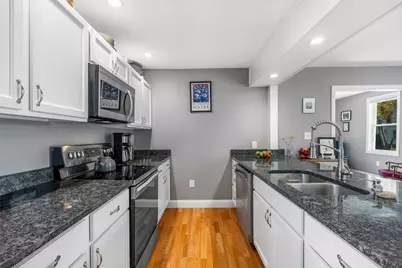 24 Georges Street, Thomaston, ME 04861 - Photo 22